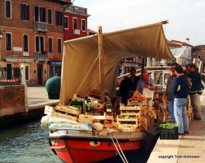 'Vegetable vendor Murano'